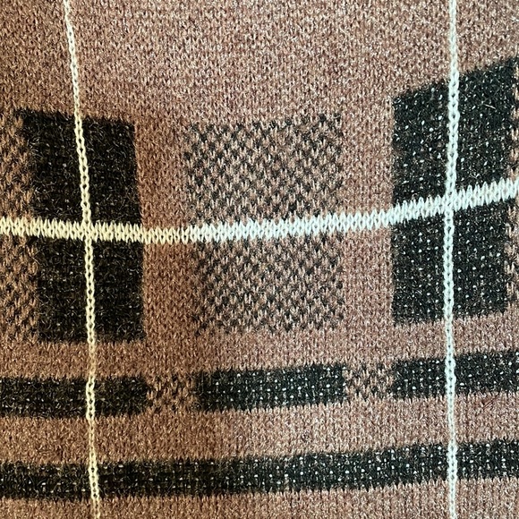 Long vest - Picture 4 of 6